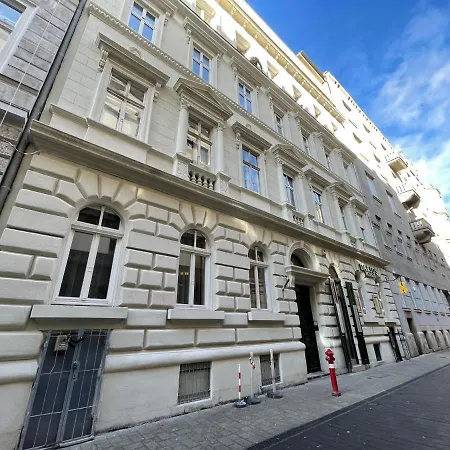 Paulay Budapest