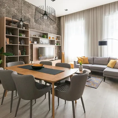 Apartment Paulay *