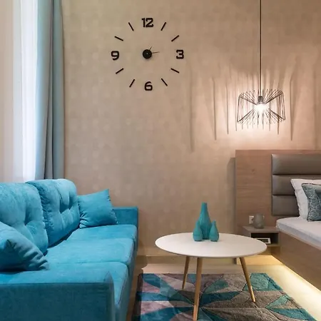 Paulay Apartment *